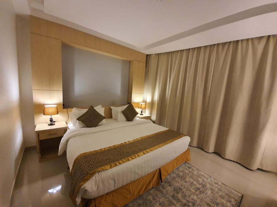 Asfar Suites Shaqra Екстериор снимка