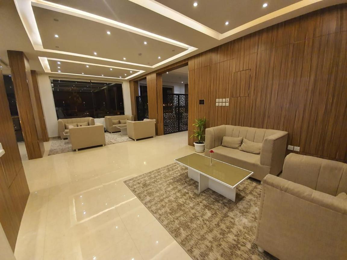 Asfar Suites Shaqra Екстериор снимка