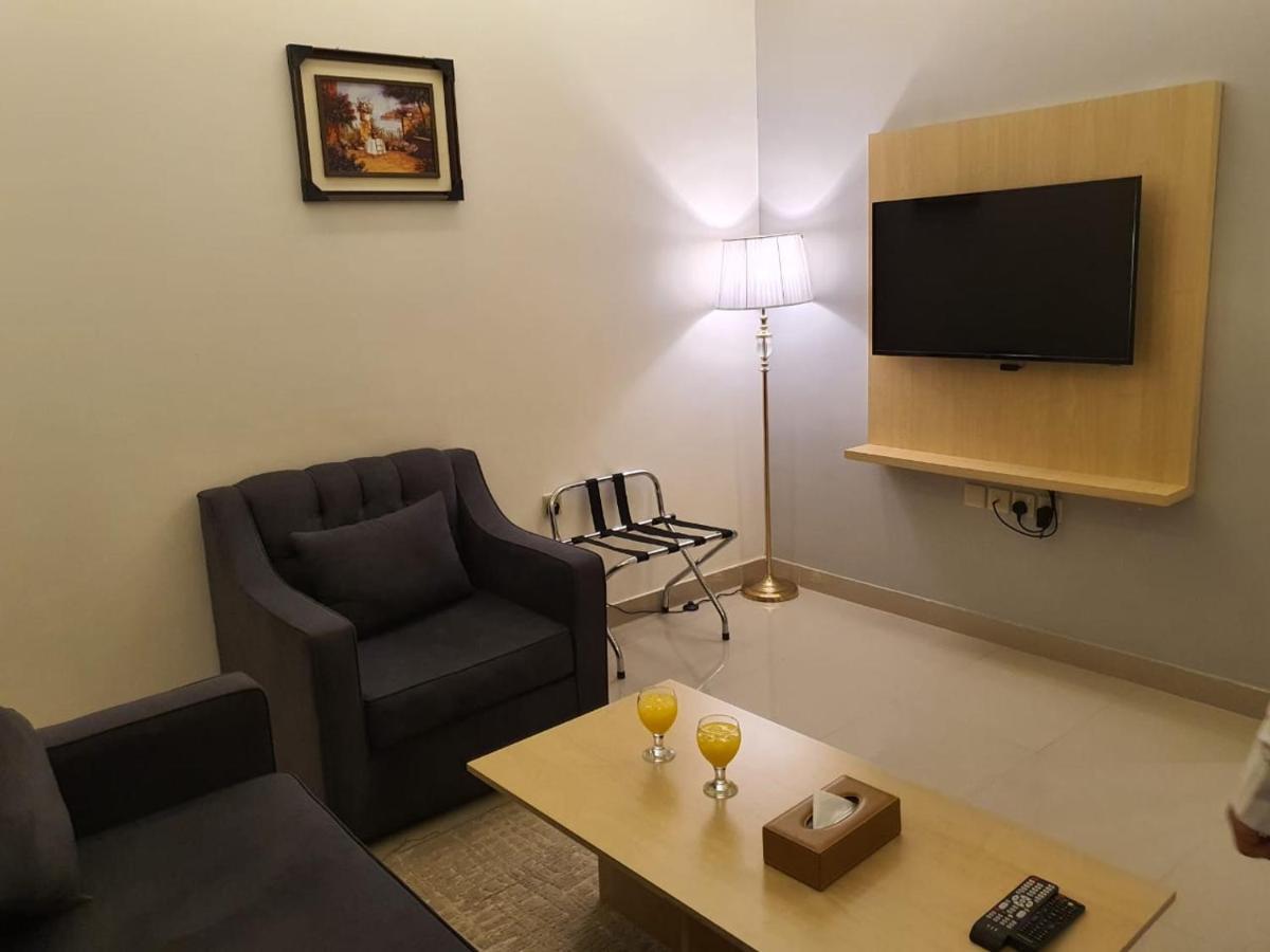 Asfar Suites Shaqra Екстериор снимка